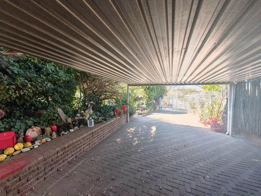 3 Bedroom Property for Sale in Noordhoek Free State
